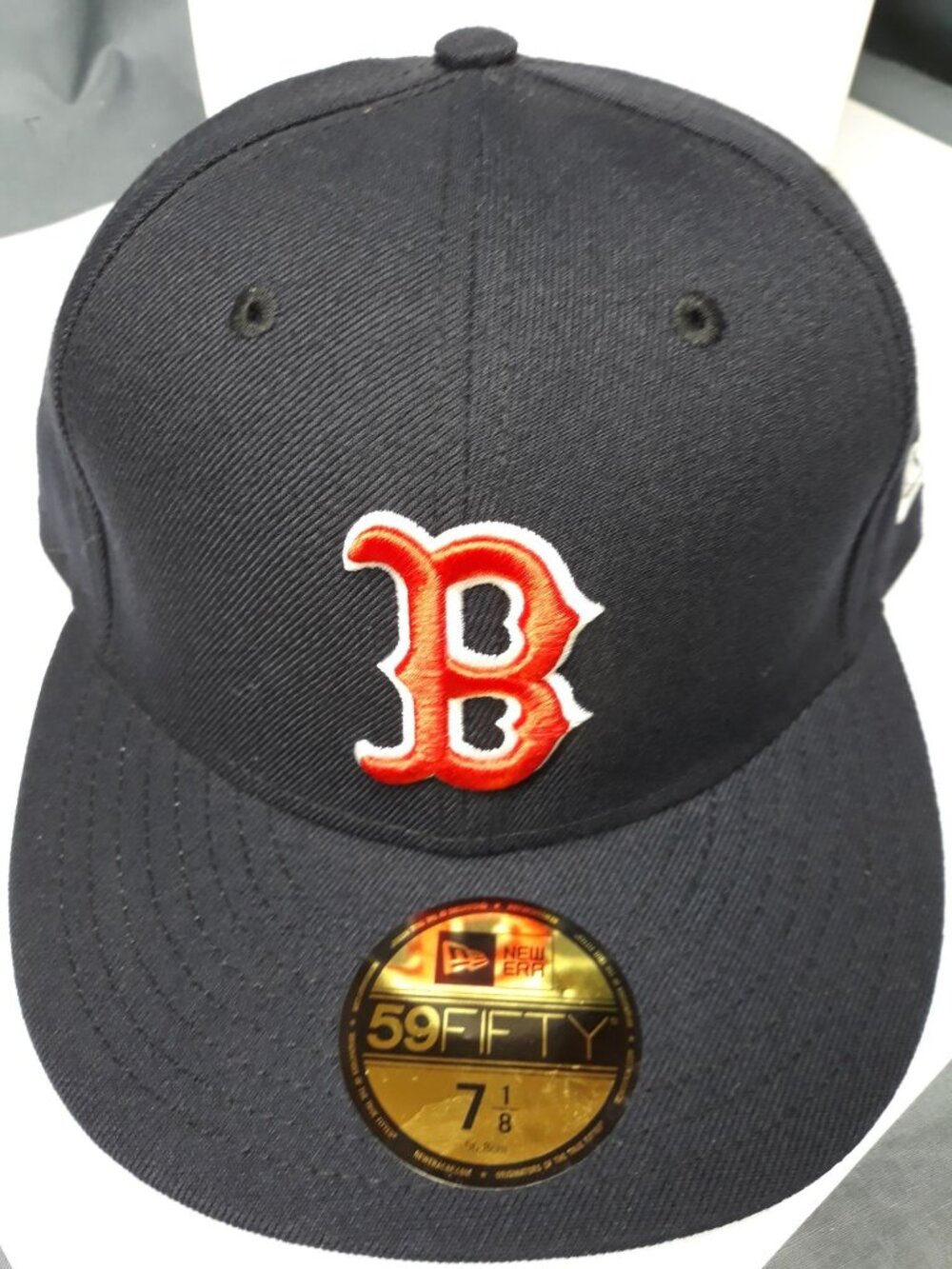 New Era 59Fifty Boston Red Sox Fitted Cap Navy Size 7 1/8 NEW WITH TAGS! - Picture 2 of 5